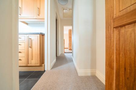 1388669-6-693bfd3...