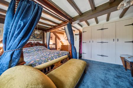 1389384-50-694003...