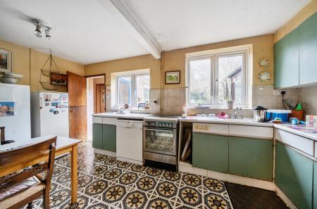 1393119-8-6942a6d...