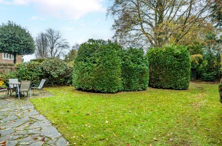 1376538-12-691348...