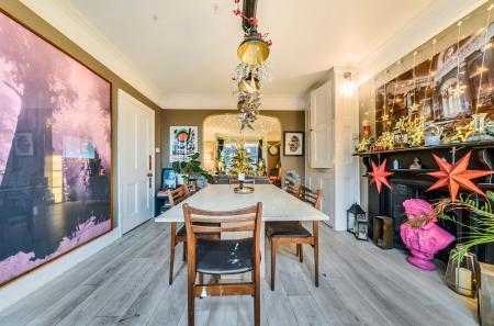 1393061-20-6943e0...