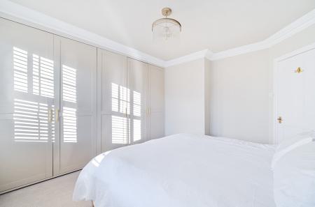 1372354-22-691caf...