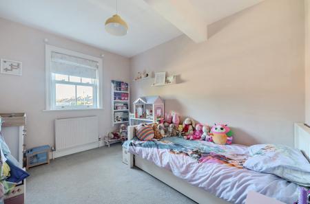 1372354-35-691caf...