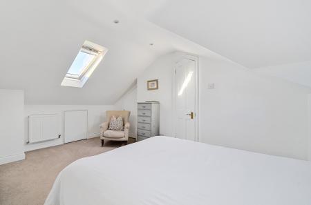 1372354-29-691caf...