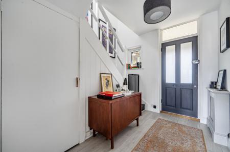 1399942-16-696911...