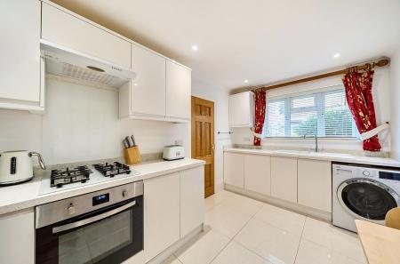 1394143-22-69456d...