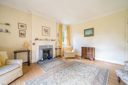 1347766-13-68d2a4...