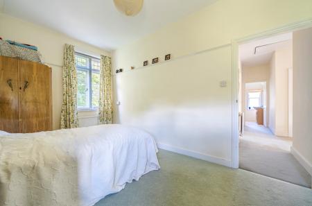 1347766-22-68d2b0...