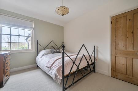 1402170-31-69777e...