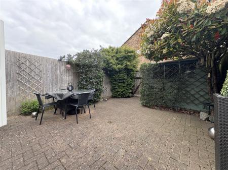 Garden 3