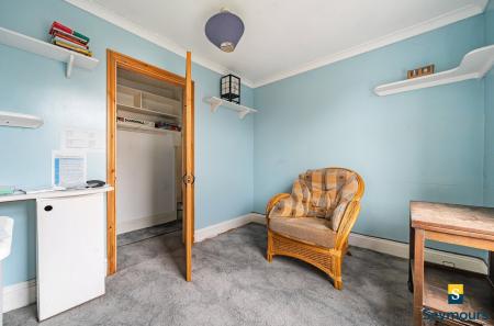 Bedrooom 2