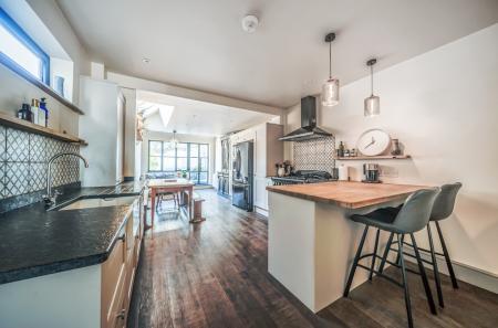 Breakfast Bar