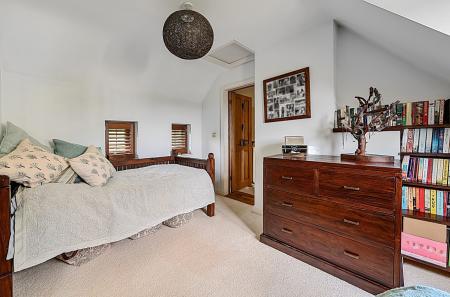 Bed 4