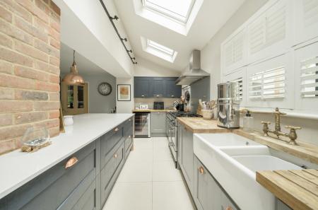 Ample Worktop Space