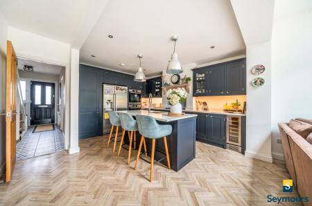 Breakfast Bar