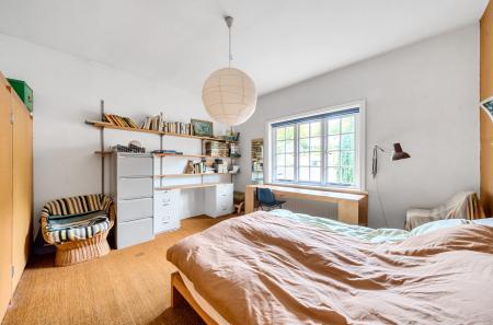 Bed 3
