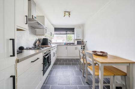 Kitchen/Breakfast Rm