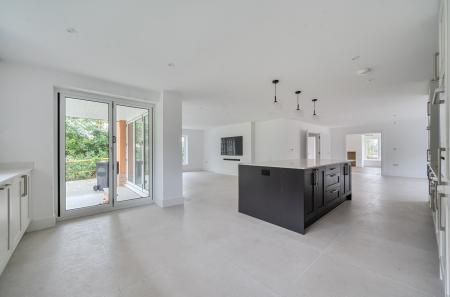 1397608-30-695fd2...