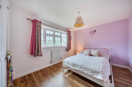 1397854-21-6978b5...