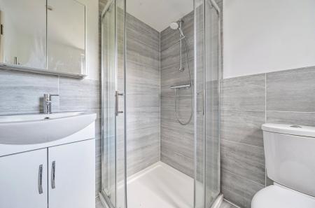 Ensuite Shower Room