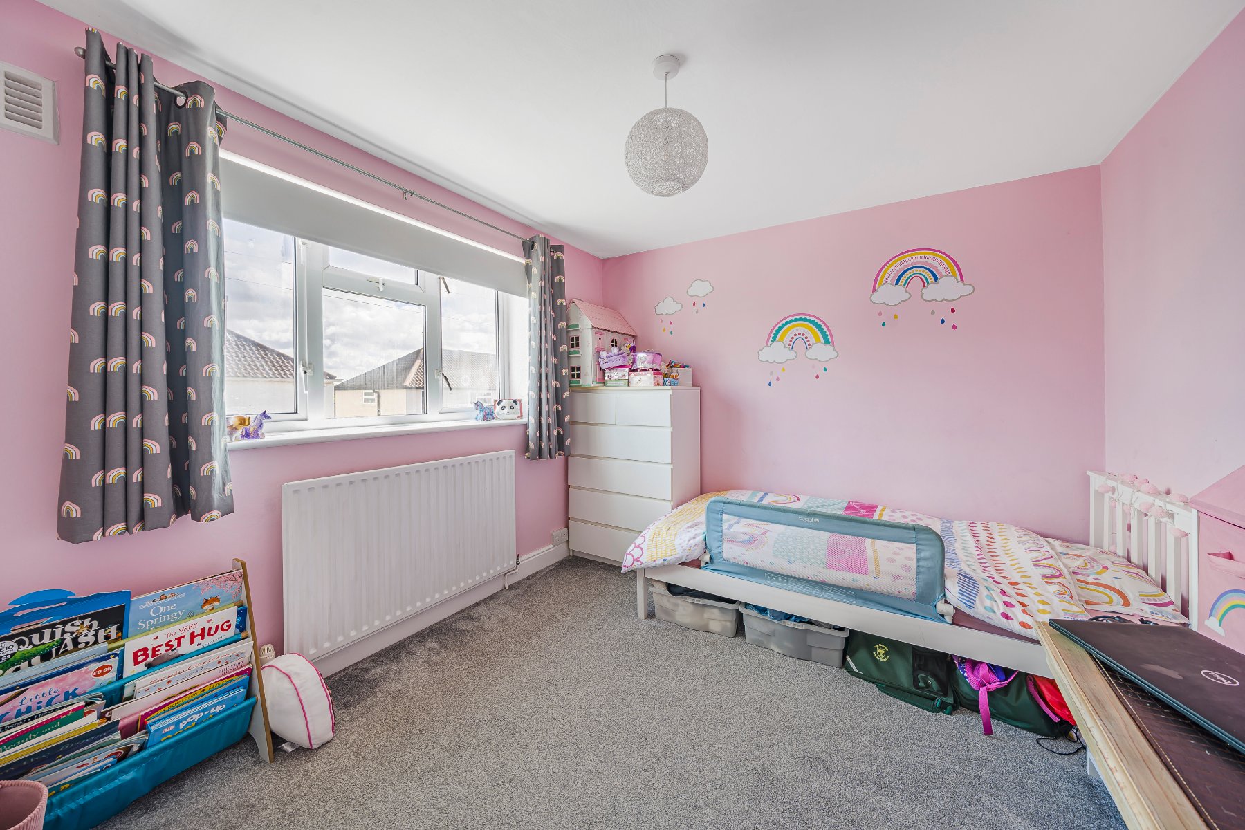 3 bedroom SemiDetached House for sale in New Haw