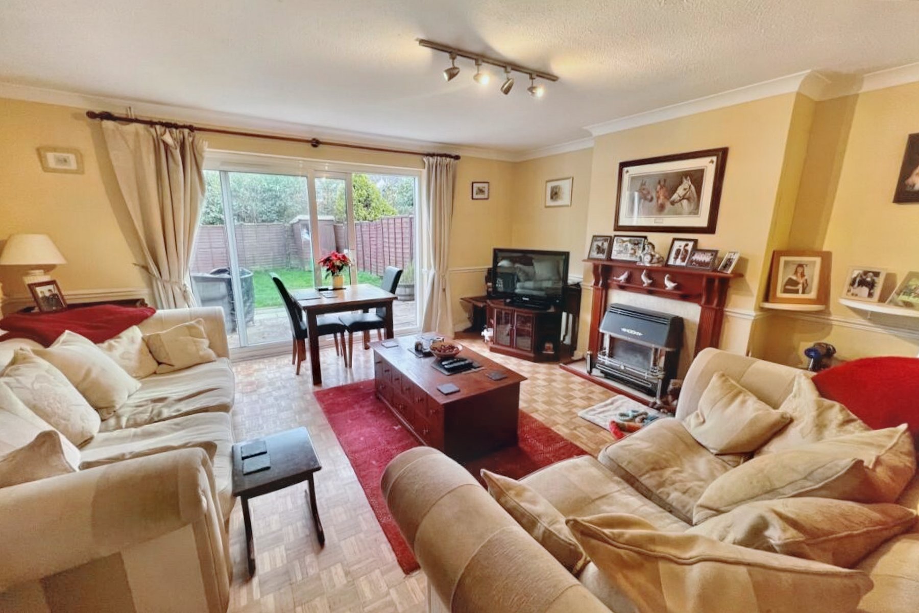 4 bedroom SemiDetached House for sale in Surrey