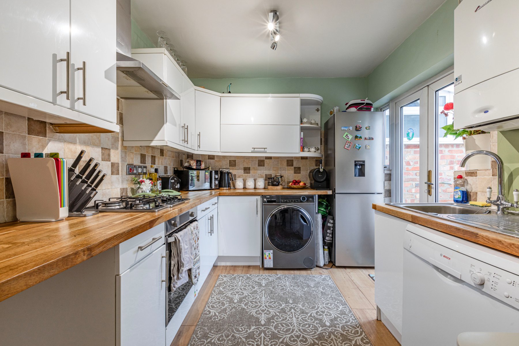 3 bedroom Terraced House for sale in Byfleet