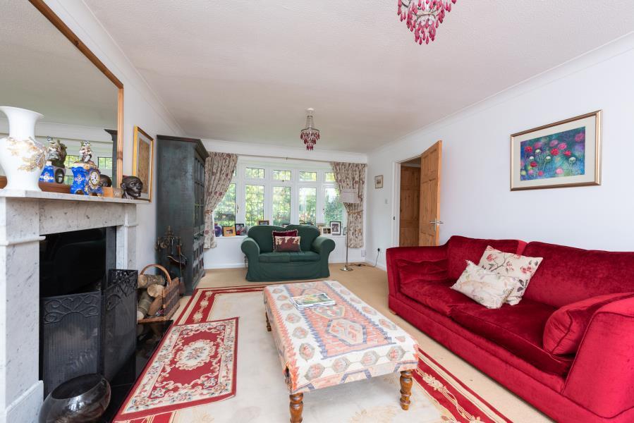 5 bedroom house for rent in Horsell