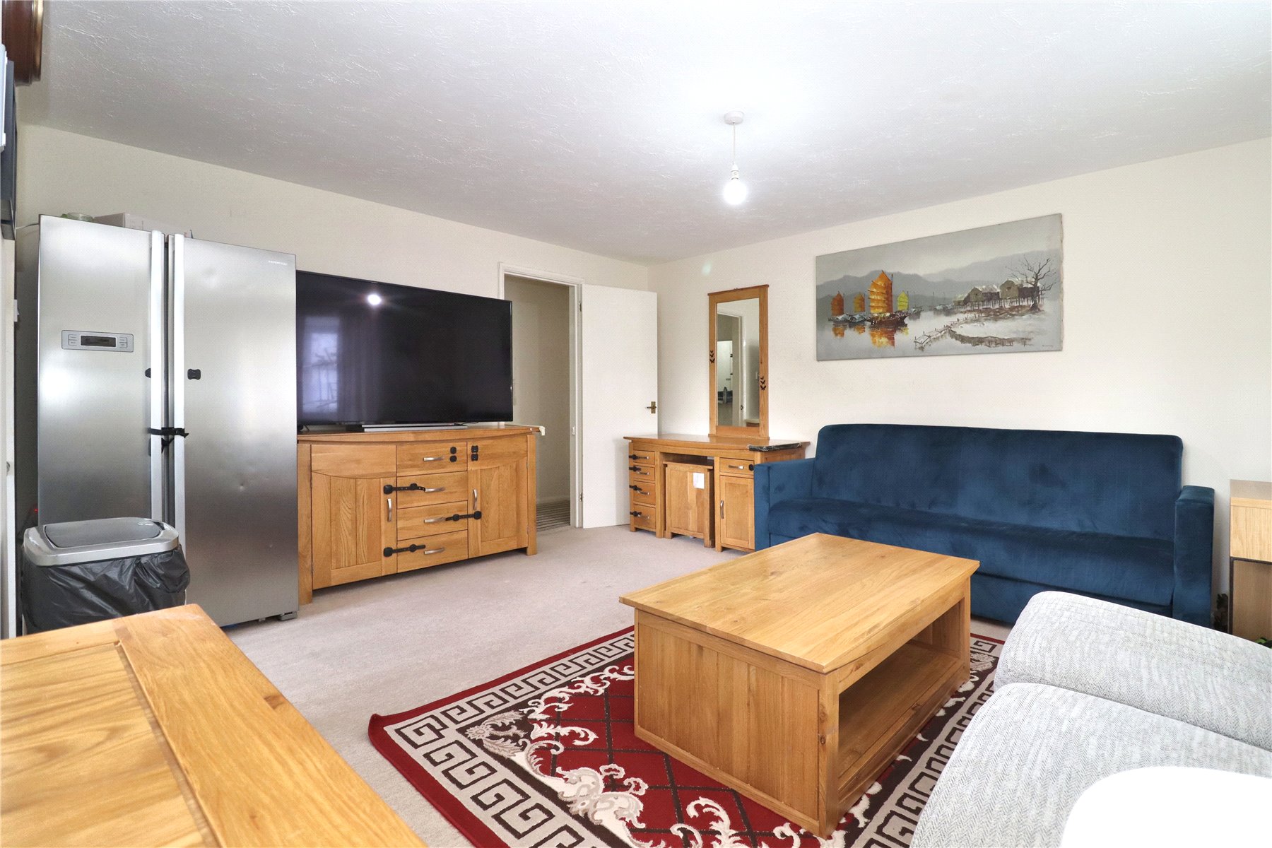 2 bedroom Apartment for sale in Woking