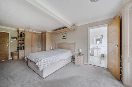 1380427-7-6913836...