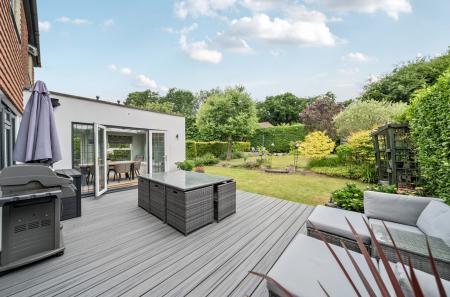 1310654-4-684fe88...