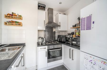 1339886-10-689b6a...