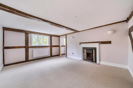 1377031-13-690e04...