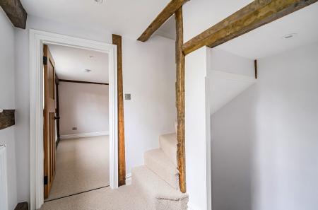 1377031-12-690e04...