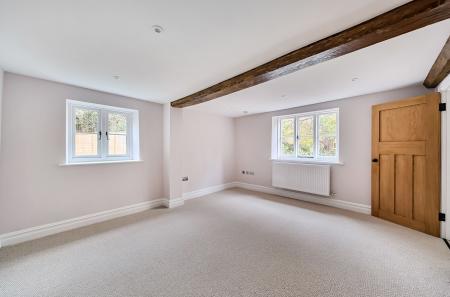 1377031-20-690e04...