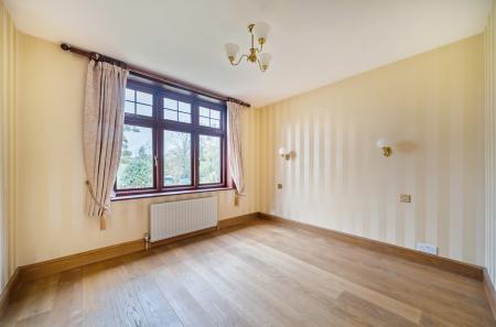 1380161-20-6911c1...