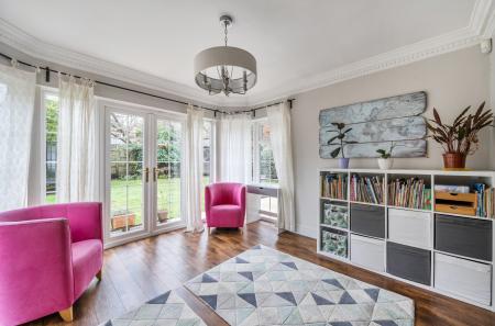 1383690-22-692869...