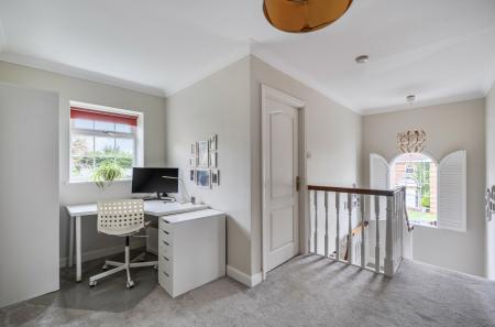 1383690-26-692869...