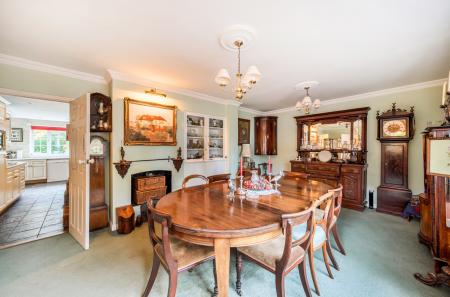 1385762-51-692da9...