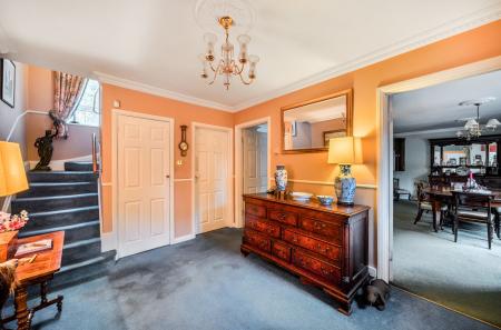 1385762-49-692da8...