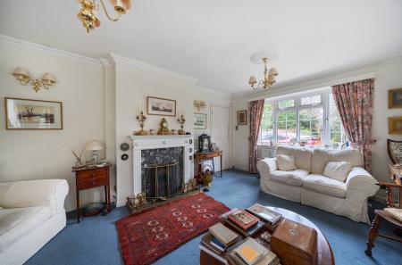 1385762-56-692da9...