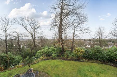 1400355-4-6978cf6...