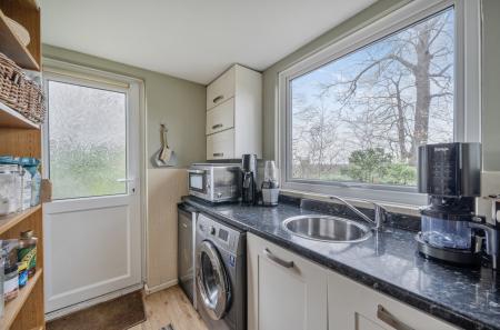 1400355-29-6978d2...