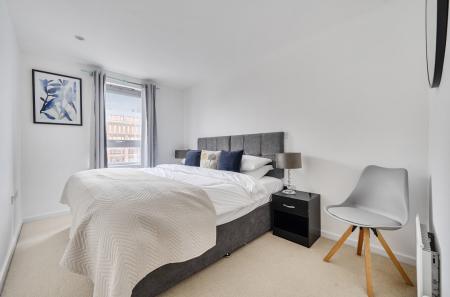 1395052-6-694a8fa...