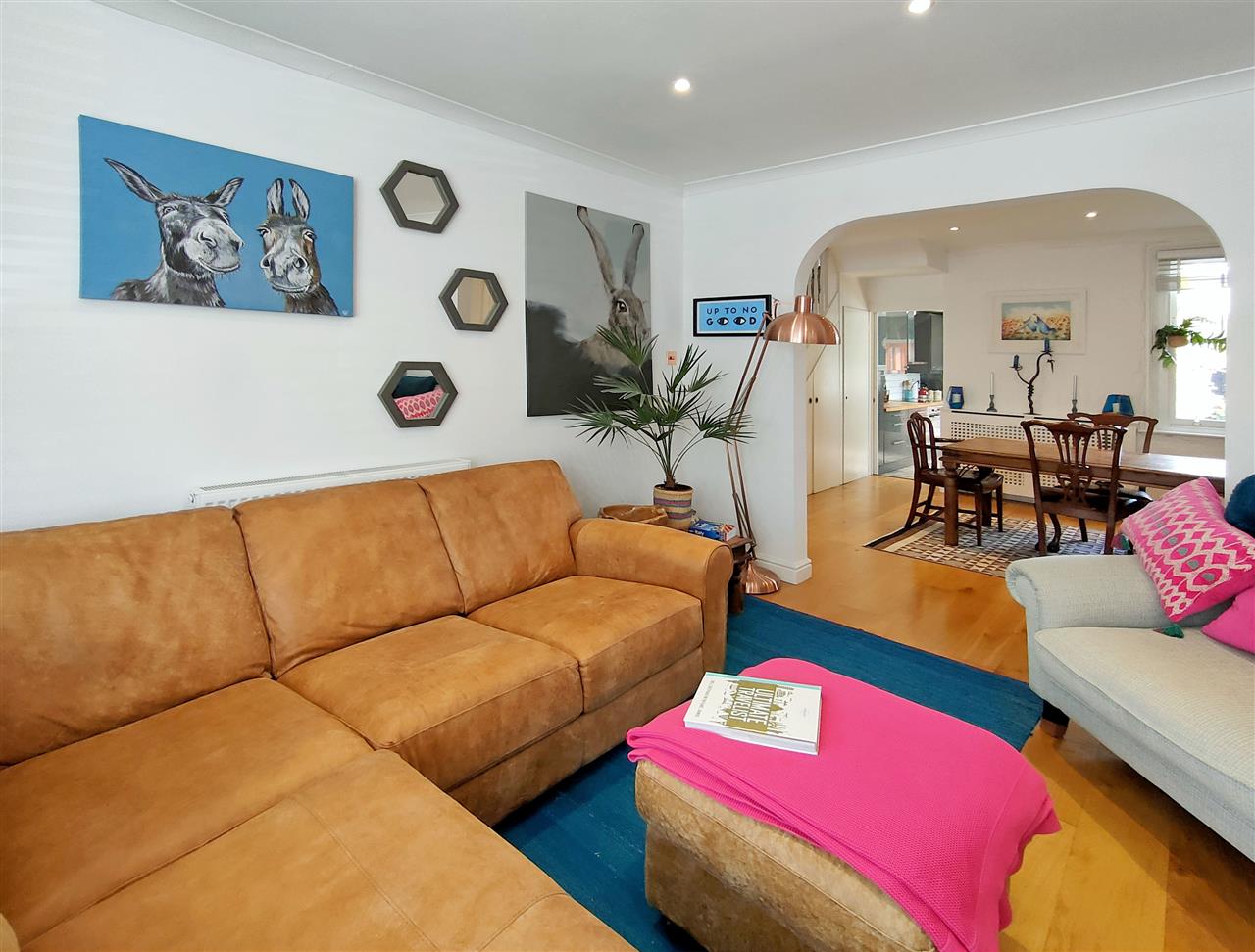 4 bedroom Terraced House for sale in West Sussex