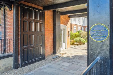 Communal Entrance