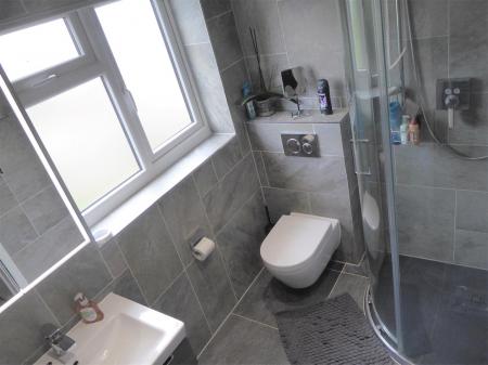 Modern Re-Fitted Shower Room