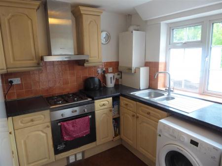 Kitchen/Breakfast Area