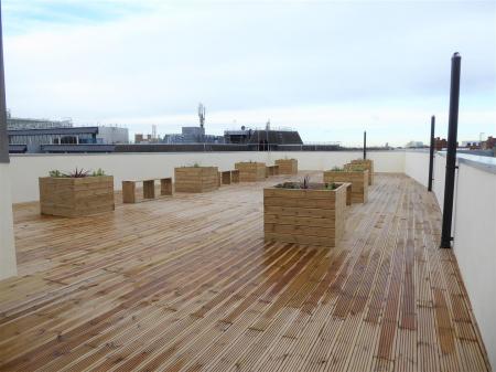 Communal Roof Terrace