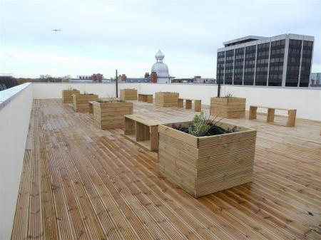 Communal Roof Terrace